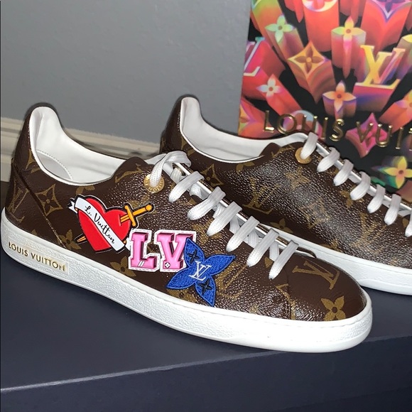 lv black heart sneaker